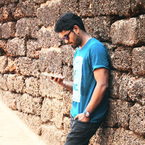 Meet your Posher, Naveen